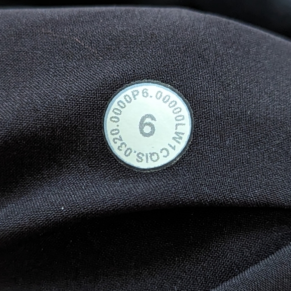 Lululemon Perfectly Poised Jumpsuit Black Button Henley Size 6 - Picture 9 of 10